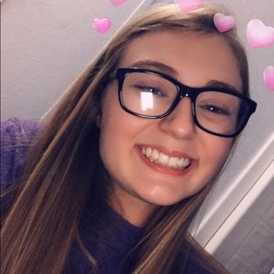 Meet your Posher, Katelynn